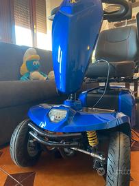 Motorino per anziani e disabili