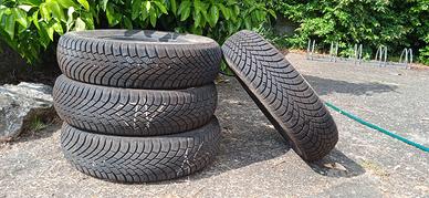 SET GOMME COME NUOVE INVERNALI NEXEN 165/70R14 81T