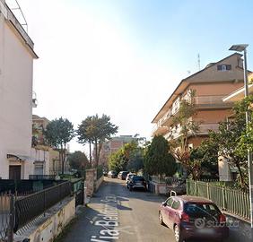 Ponte mammolo soleggiato trilocale ammobiliato