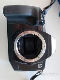 Canon EOS 650 Pellicola