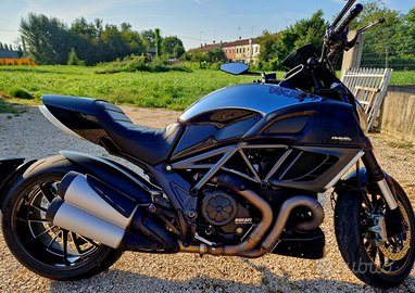 Ducati Diavel Cromo