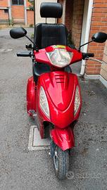 Scooter elettrico per anziani - disabili