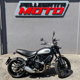 Ducati Scrambler 900 Dark
