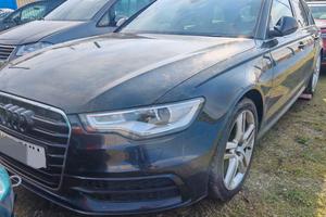 Audi A6 avant 3.0 TDI S-Line anno 2015 cdud per ri