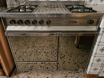 Cucina vintage funzionante