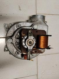 ventilatore estrattore fumi 