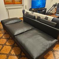 Divano Arketipo in pelle nera