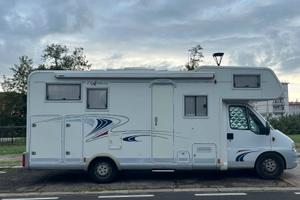 CAMPER Frankia  BD 700