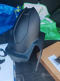 Parafango Posteriore Suzuki GSX-8S 