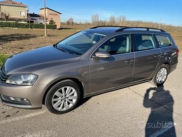 Volkswagen Passat 1.4 Benzina/Metano automatico