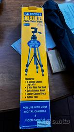 Trepiede telescopico foto