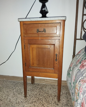 Coppia comodini anni 20