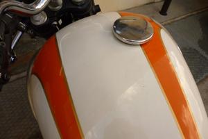 TRIUMPH Bonneville 865cc  "Paul Smith"