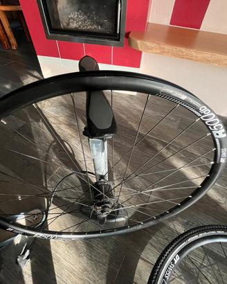 Dinamo shimano