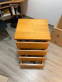 Cassettiera in legno impiallacciato