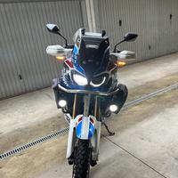 Honda africa twin 1000 adv dct