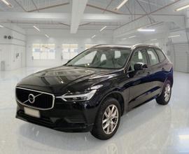 VOLVO XC60 D3 Momentum