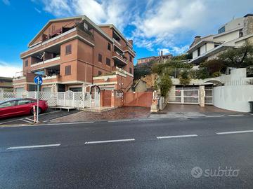 Casalotti - appartamento trilocale ristrutturato