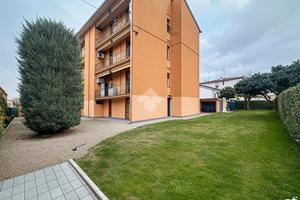 PALAZZINA A NOVELLARA