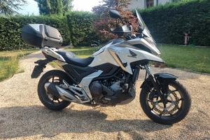 Honda NC750x DCT del 1/2022