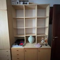 Libreria con cassettiera