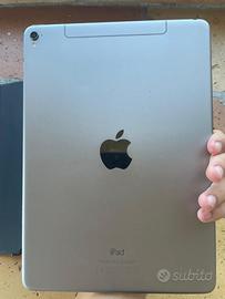 iPad Pro 9.7  128GB. 2017