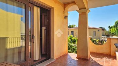 2 LOCALI A CASTELSARDO