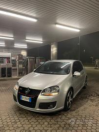 Volkswagen golf 5 gti