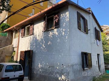 Villa o villino Roma [Cod. rif 3308645VRG]