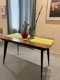 Tavolo anni 50