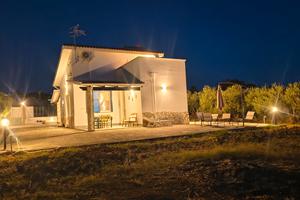 Oleamare House