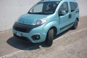 Fiat Qubo 1.4 8V CV 77 Lounge Natural Power