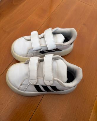 Scarpe bambino adidas