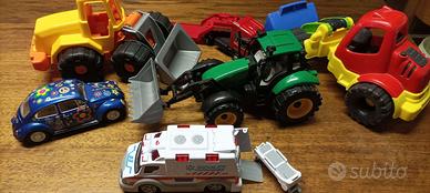 Set giochi ruspe, ambulanza, maggiolino