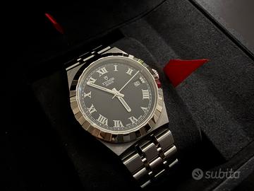 Tudor Royal 38