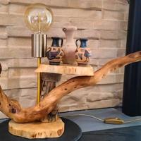 Lampada da tavolo legno fatta a mano