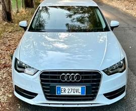 Audi A3 sportback Sline 1.6 diesel neopanten