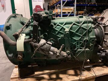 Cambio Volvo FL6 ZF S6-66