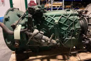 Cambio Volvo FL6 ZF S6-66