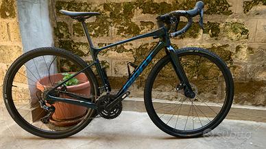 Giant Revolt 2 2022 Taglia S