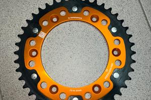 Corona ktm supersprox 42 denti