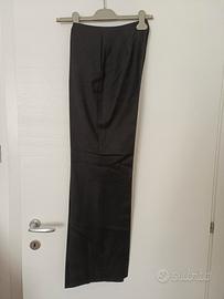 Pantaloni da donna neri in  lana. Stefanel.