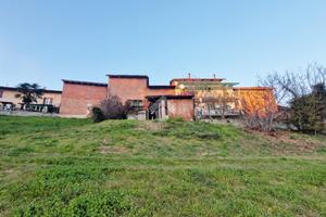 CASA SEMINDIPENDENTE A CINZANO