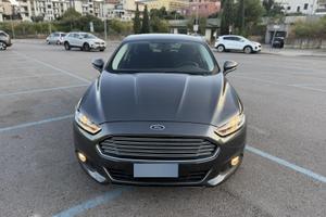 Ford Mondeo Berlina