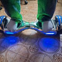 hoverboard BLUETOOTH, 15 KM/M, 20 ORE AUTONOMIA 