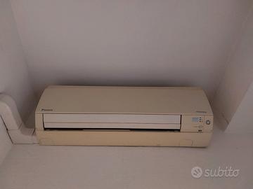 Condizionatore pompa di calore Daikin2motori3split