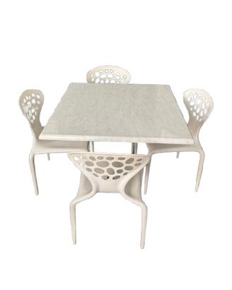 40 tavoli 90X90 e 180 sedie Moroso