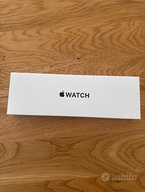 Apple Watch SE 3 44 Mezzanotte Alluminio M/L