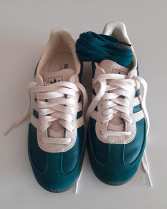 sneakers  adidas