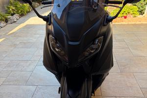 Yamaha Tmax 560